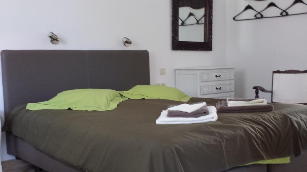 B&B Kasteel De Windt Nieuwkerken-Waas Δωμάτιο φωτογραφία